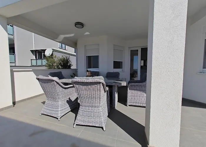 Kathy - Kuca Za Odmor Villa Seget Vranjica