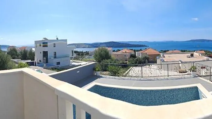 Kathy - Kuca Za Odmor