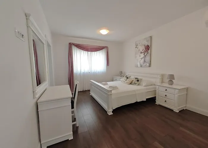 Kathy - Kuca Za Odmor