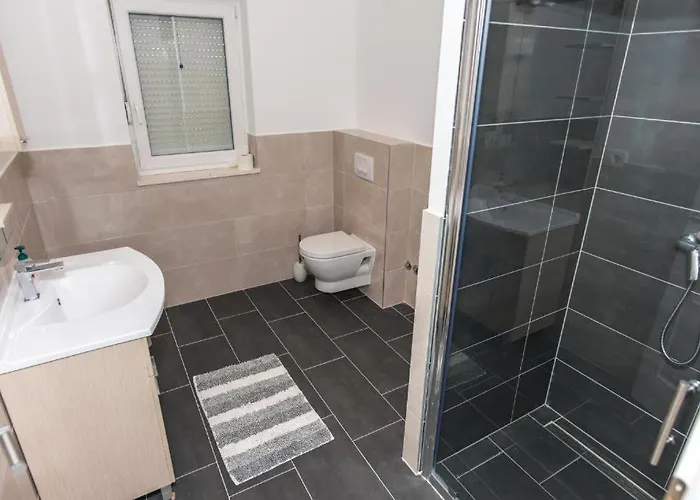 Kathy - Kuca Za Odmor Villa Seget Vranjica